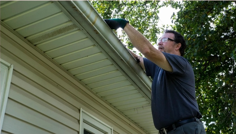 How Michigan Homeowners Can Prepare Their Roof for Extreme Seasonal Changes