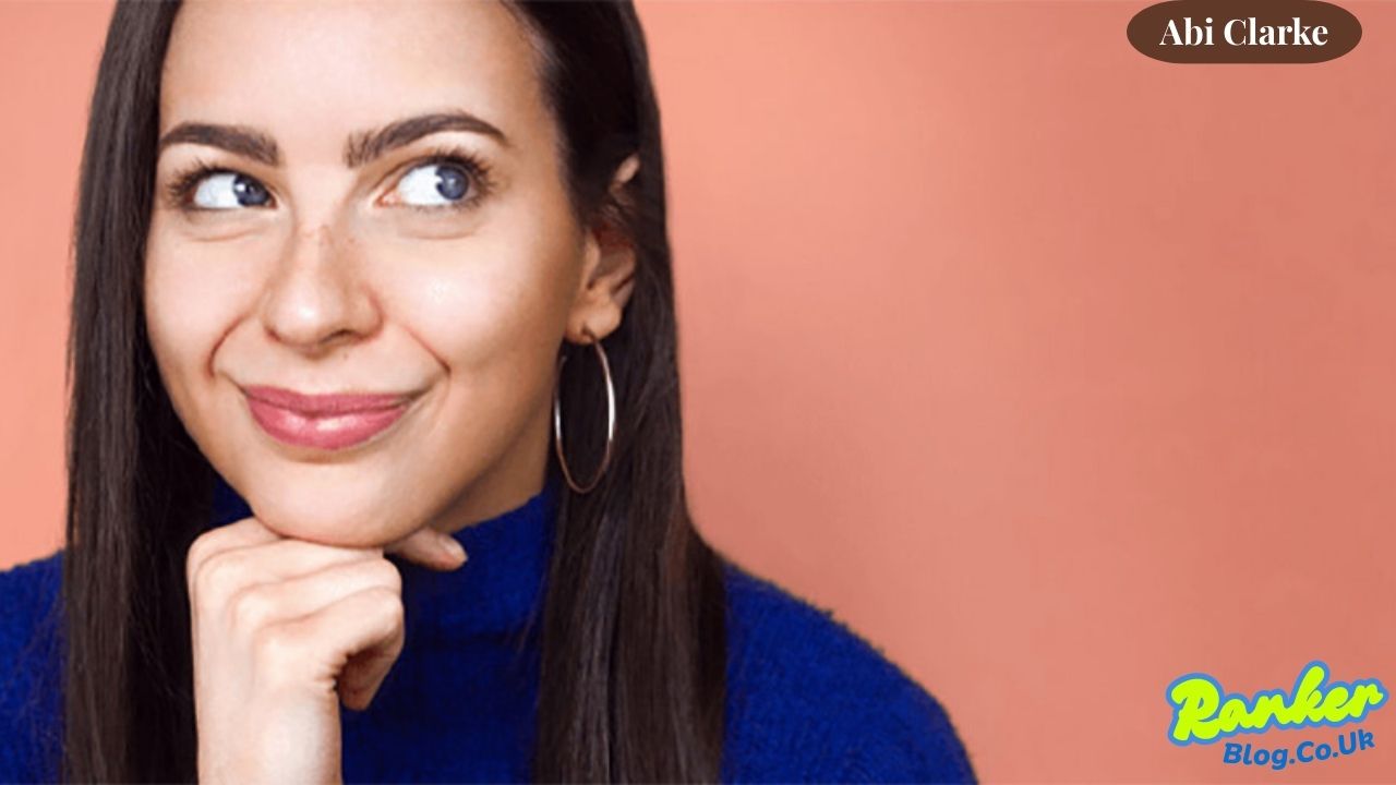 Abi Clarke – Stand-Up Comedian & Viral Comedy Creator