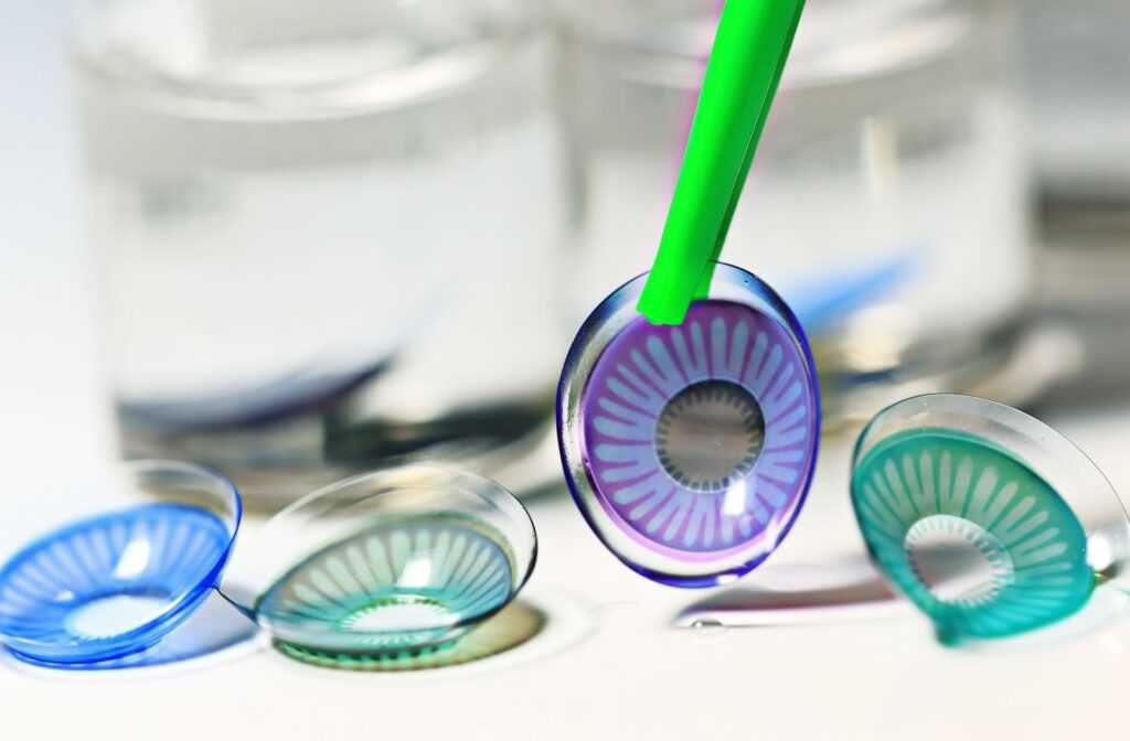 How to Match Coloured Contact Lenses to Your Eye Colour and Style