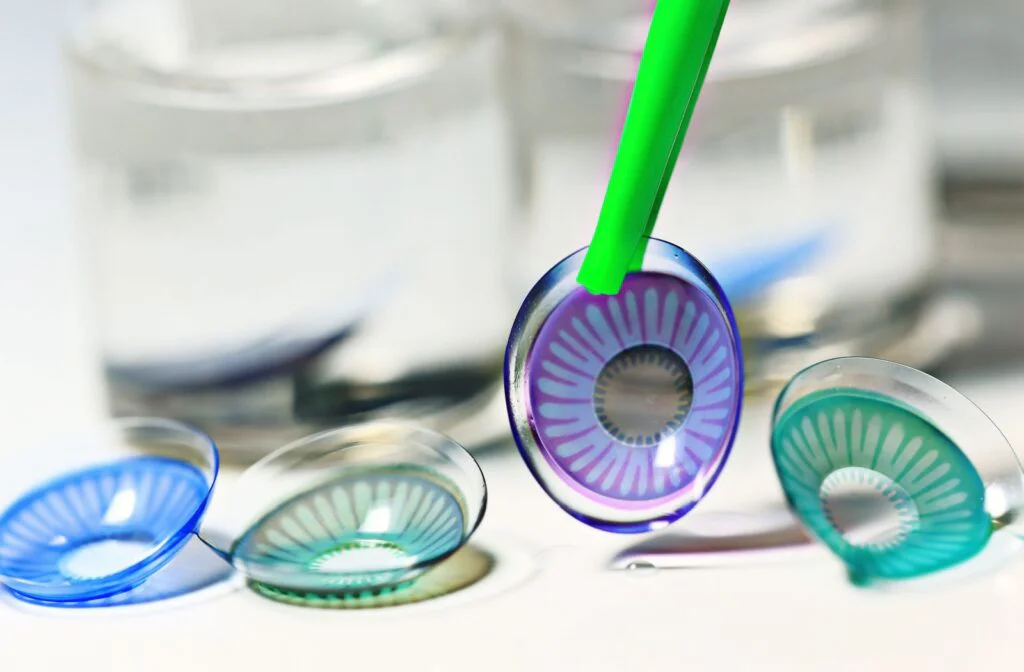 How to Match Coloured Contact Lenses to Your Eye Colour and Style